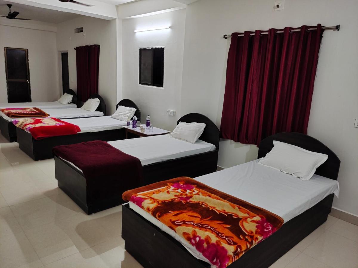 Gaurav Guest House Bodh Gaya Εξωτερικό φωτογραφία