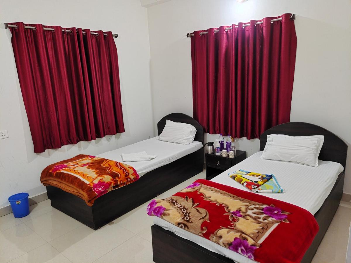 Gaurav Guest House Bodh Gaya Εξωτερικό φωτογραφία