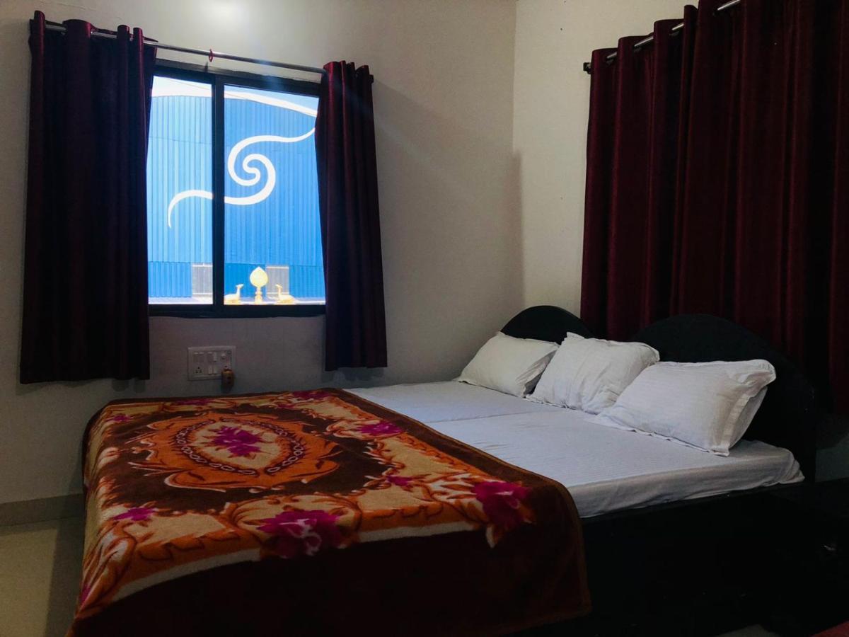 Gaurav Guest House Bodh Gaya Εξωτερικό φωτογραφία